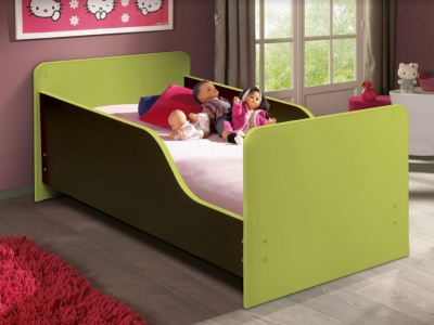 Кровать детская с бортом Малышка 2 Венге-Лайм
